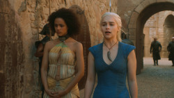 extant_GameOfThrones_3x03-WalkOfPunishment_3570