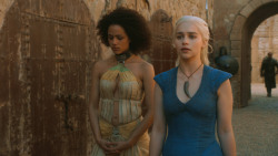 extant_GameOfThrones_3x03-WalkOfPunishment_3573