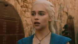 extant_GameOfThrones_3x03-WalkOfPunishment_3585