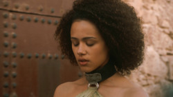 extant_GameOfThrones_3x03-WalkOfPunishment_3596