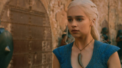 extant_GameOfThrones_3x03-WalkOfPunishment_3621
