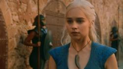 extant_GameOfThrones_3x03-WalkOfPunishment_3625