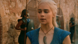 extant_GameOfThrones_3x03-WalkOfPunishment_3631