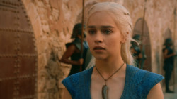 extant_GameOfThrones_3x03-WalkOfPunishment_3633