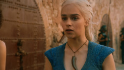 extant_GameOfThrones_3x03-WalkOfPunishment_3634