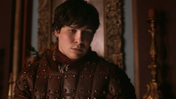 extant_GameOfThrones_3x03-WalkOfPunishment_3684