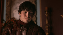 extant_GameOfThrones_3x03-WalkOfPunishment_3695