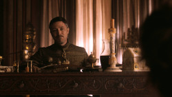 extant_GameOfThrones_3x03-WalkOfPunishment_3774