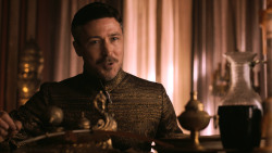 extant_GameOfThrones_3x03-WalkOfPunishment_3802