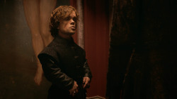 extant_GameOfThrones_3x03-WalkOfPunishment_3858