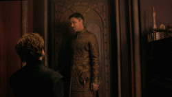 extant_GameOfThrones_3x03-WalkOfPunishment_3875