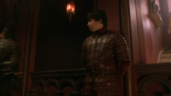 extant_GameOfThrones_3x03-WalkOfPunishment_3925