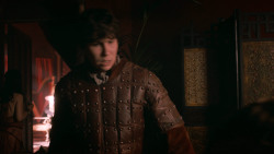 extant_GameOfThrones_3x03-WalkOfPunishment_3971