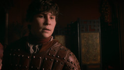 extant_GameOfThrones_3x03-WalkOfPunishment_3977