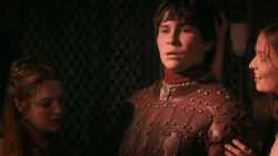 extant_GameOfThrones_3x03-WalkOfPunishment_4078
