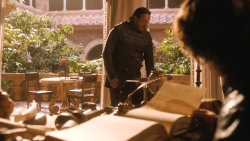 extant_GameOfThrones_3x03-WalkOfPunishment_4164