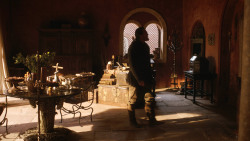 extant_GameOfThrones_3x03-WalkOfPunishment_4196