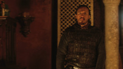 extant_GameOfThrones_3x03-WalkOfPunishment_4225
