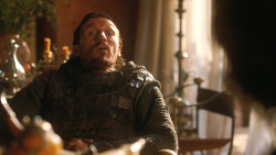 extant_GameOfThrones_3x03-WalkOfPunishment_4241