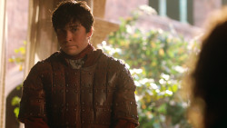 extant_GameOfThrones_3x03-WalkOfPunishment_4316