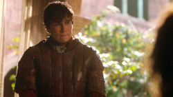 extant_GameOfThrones_3x03-WalkOfPunishment_4322