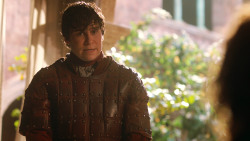 extant_GameOfThrones_3x03-WalkOfPunishment_4324