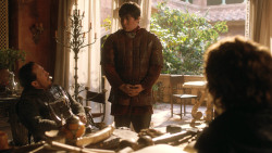 extant_GameOfThrones_3x03-WalkOfPunishment_4350