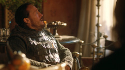 extant_GameOfThrones_3x03-WalkOfPunishment_4382