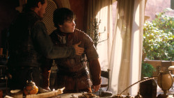 extant_GameOfThrones_3x03-WalkOfPunishment_4404