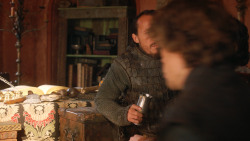 extant_GameOfThrones_3x03-WalkOfPunishment_4412