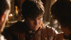 extant_GameOfThrones_3x03-WalkOfPunishment_4417