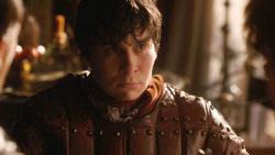 extant_GameOfThrones_3x03-WalkOfPunishment_4423