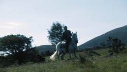 extant_GameOfThrones_3x03-WalkOfPunishment_4461