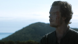 extant_GameOfThrones_3x03-WalkOfPunishment_4467