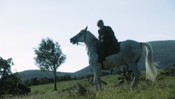 extant_GameOfThrones_3x03-WalkOfPunishment_4472