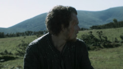 extant_GameOfThrones_3x03-WalkOfPunishment_4474