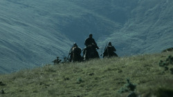 extant_GameOfThrones_3x03-WalkOfPunishment_4485