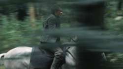 extant_GameOfThrones_3x03-WalkOfPunishment_4549