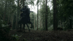 extant_GameOfThrones_3x03-WalkOfPunishment_4556