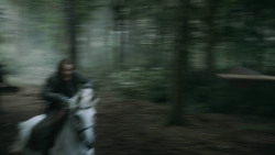 extant_GameOfThrones_3x03-WalkOfPunishment_4580