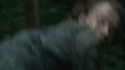 extant_GameOfThrones_3x03-WalkOfPunishment_4583