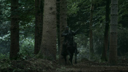 extant_GameOfThrones_3x03-WalkOfPunishment_4593