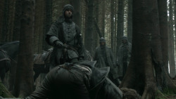 extant_GameOfThrones_3x03-WalkOfPunishment_4651