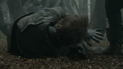 extant_GameOfThrones_3x03-WalkOfPunishment_4659