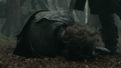 extant_GameOfThrones_3x03-WalkOfPunishment_4660