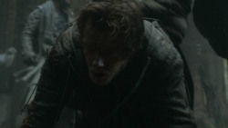 extant_GameOfThrones_3x03-WalkOfPunishment_4664