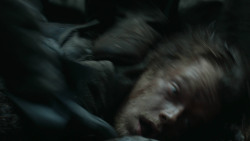 extant_GameOfThrones_3x03-WalkOfPunishment_4670
