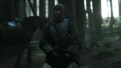 extant_GameOfThrones_3x03-WalkOfPunishment_4680