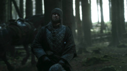 extant_GameOfThrones_3x03-WalkOfPunishment_4682