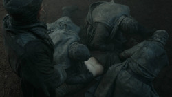 extant_GameOfThrones_3x03-WalkOfPunishment_4685